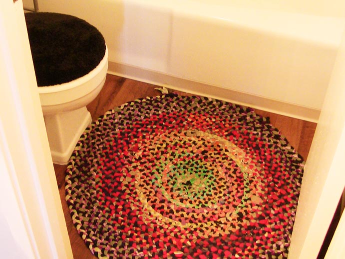 DIY T-Shirt Bath Mat