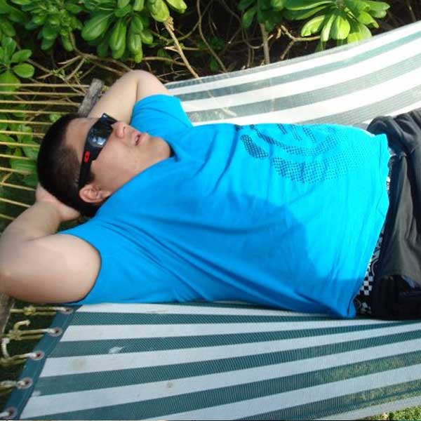 College Grad life in Hawaii